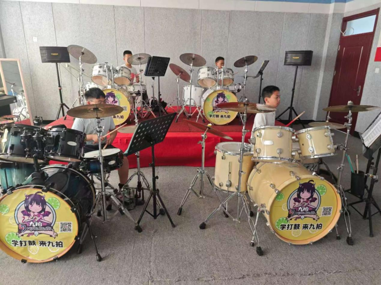 故城县青少年活动中心开展庆六一儿童节公益活动